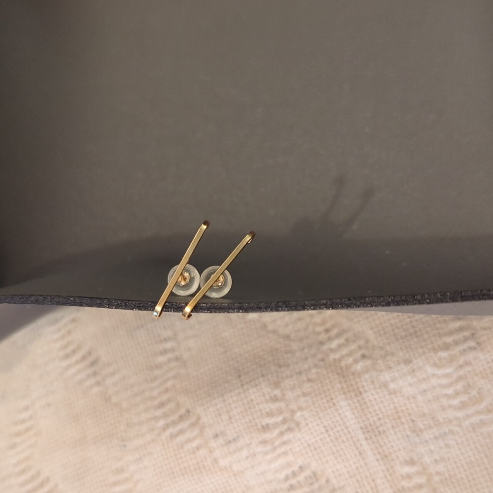 Stone & Strand Gold Bar Suspender Cuff Earrings - Picture 3 of 5